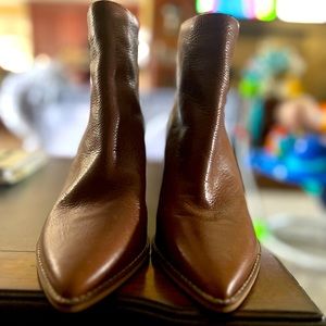 Lucky brand Adalan brown leather high heels bootie ankle boot size 9